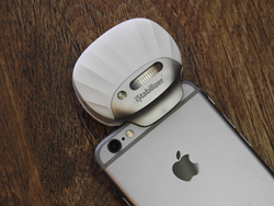 World’s First Xenon Flash For iPhones Lights Up Kickstarter – Doubling its Crowdfunding Goal by Making Smartphone Pics Look Like Professional Photos