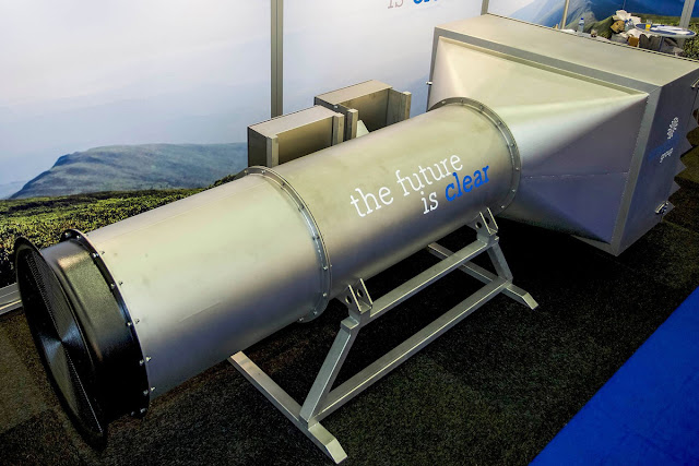 Vacuum cleaner for dirty air by Dutch